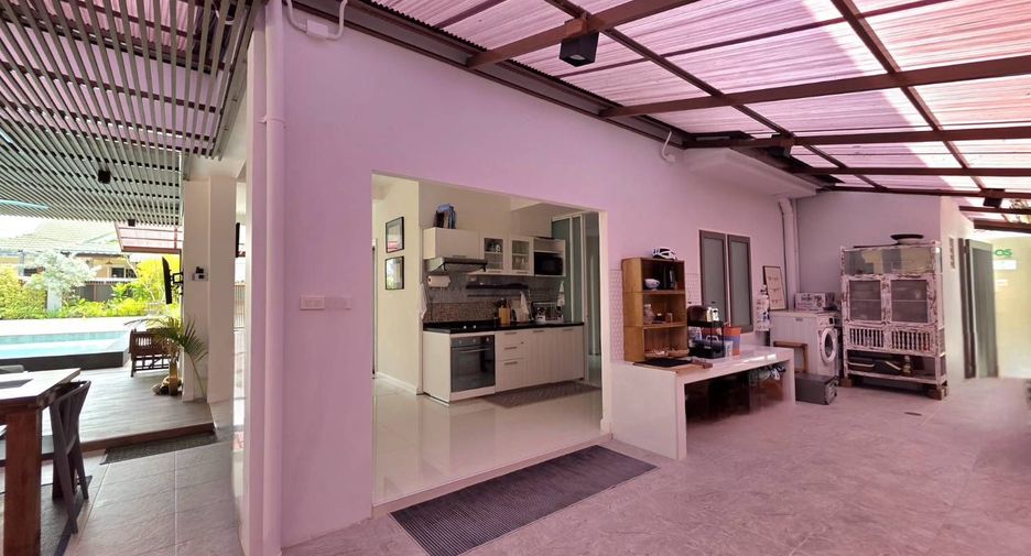 For rent 5 bedrooms villa in Hua Hin, Prachuap Khiri Khan