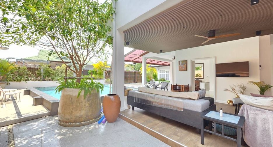 For rent 5 bedrooms villa in Hua Hin, Prachuap Khiri Khan