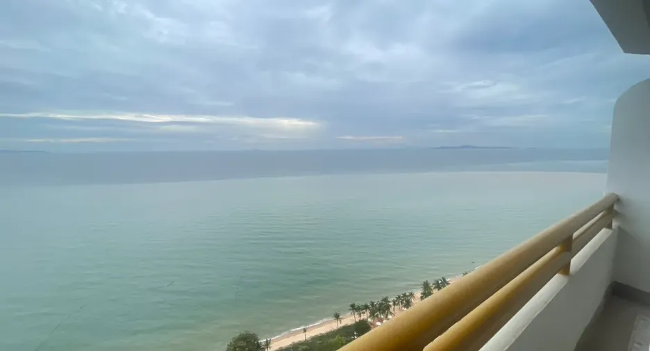 For sale 1 bed condo in Na Jomtien, Pattaya