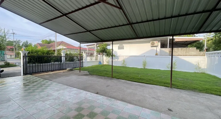 Casa en alquiler de 3 habitaciones en Saraphi, Chiang Mai