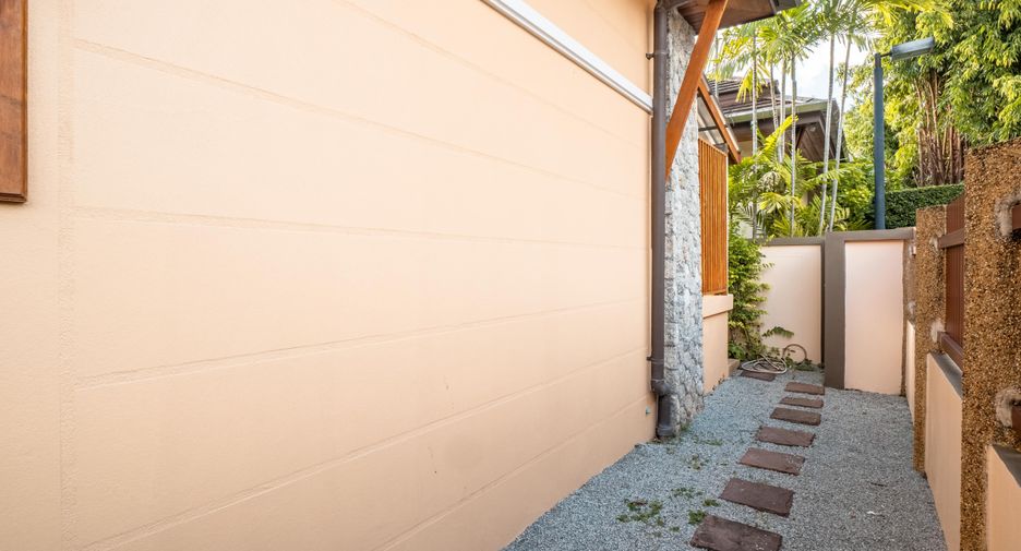 Villa en alquiler de 5 habitaciones en Mueang Phuket, Phuket