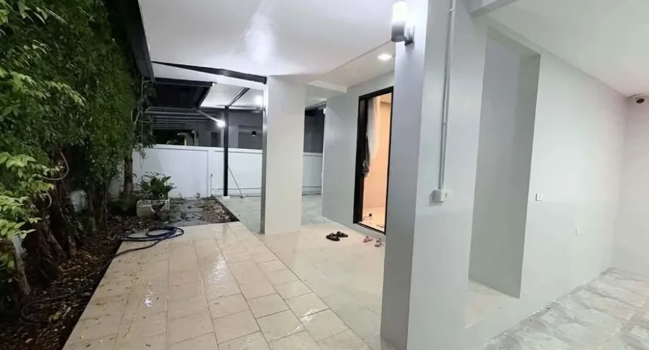 For rent 4 bedrooms house in Bang Lamung, Chonburi