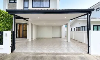 For rent 4 bedrooms house in Bang Lamung, Chonburi