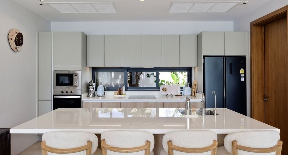 For sale 3 bedrooms villa in Thalang, Phuket