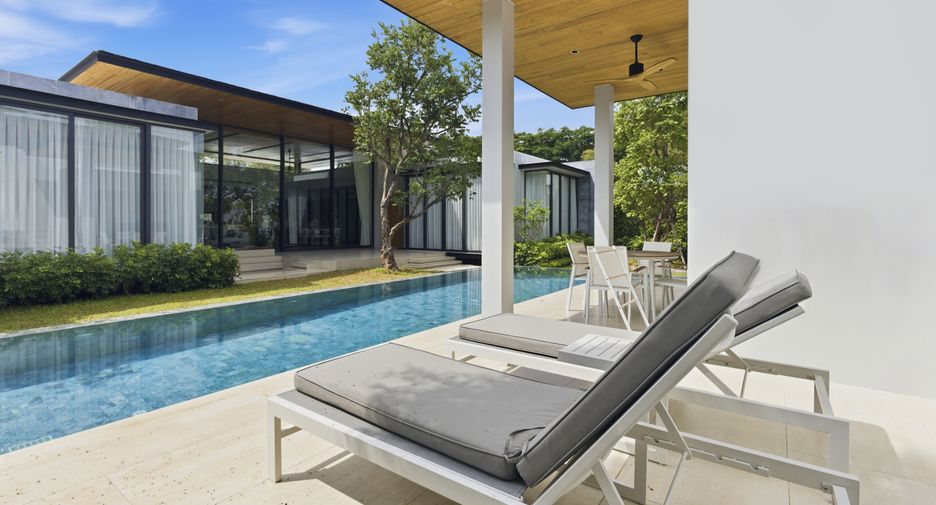 For sale 3 bedrooms villa in Thalang, Phuket