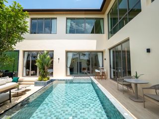 For sale 4 bedrooms villa in Thalang, Phuket