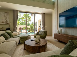 For sale 4 bedrooms villa in Thalang, Phuket