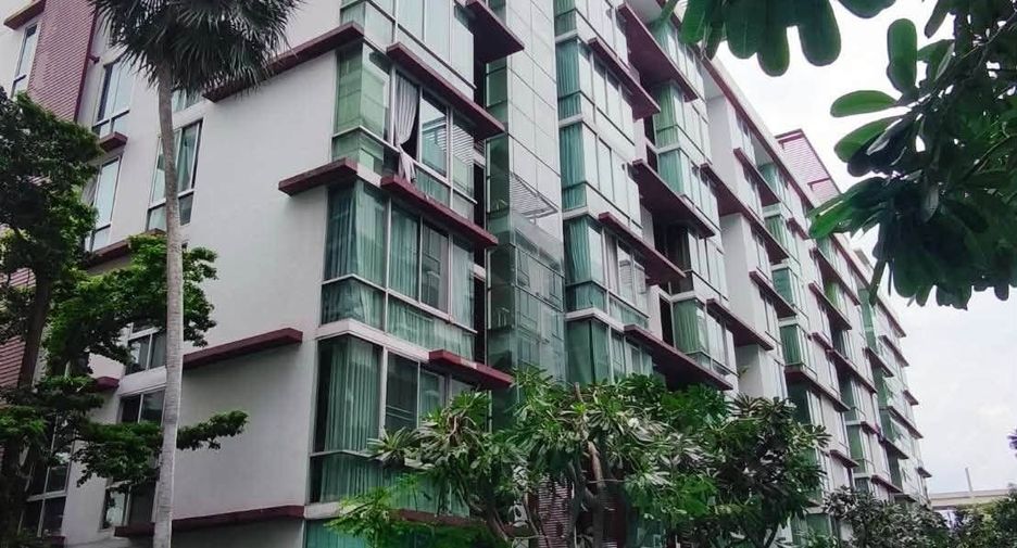 For sale 1 bed condo in Suan Luang, Bangkok