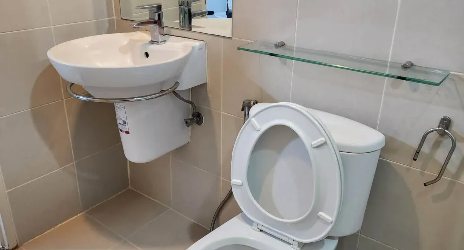 For rent 2 bedrooms condo in Mueang Nonthaburi, Nonthaburi