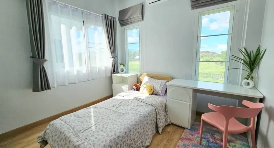 For rent 4 bedrooms house in Mueang Chiang Rai, Chiang Rai