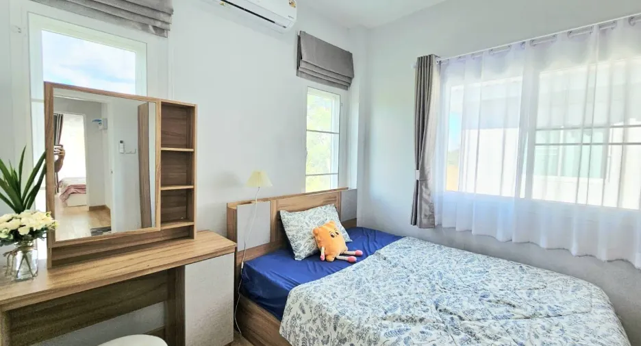 For rent 4 bedrooms house in Mueang Chiang Rai, Chiang Rai