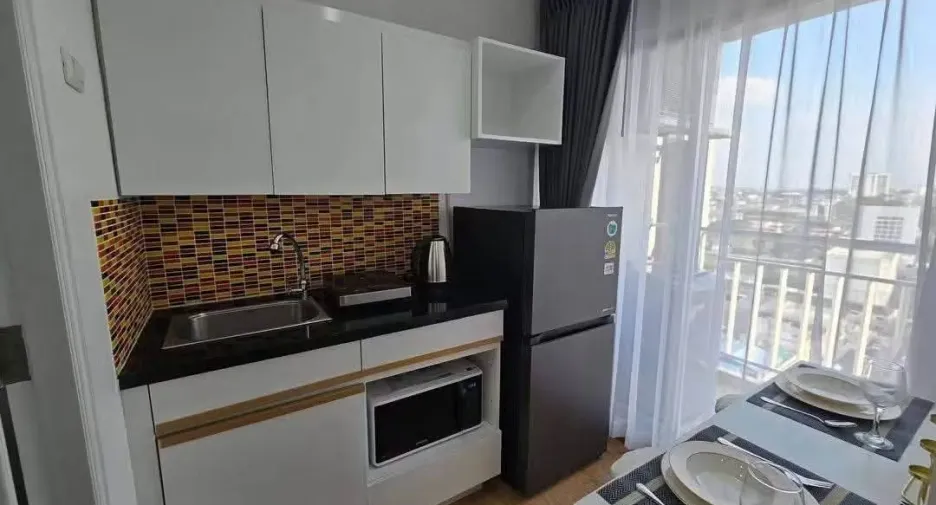 For sale 1 bed condo in Mueang Chon Buri, Chonburi