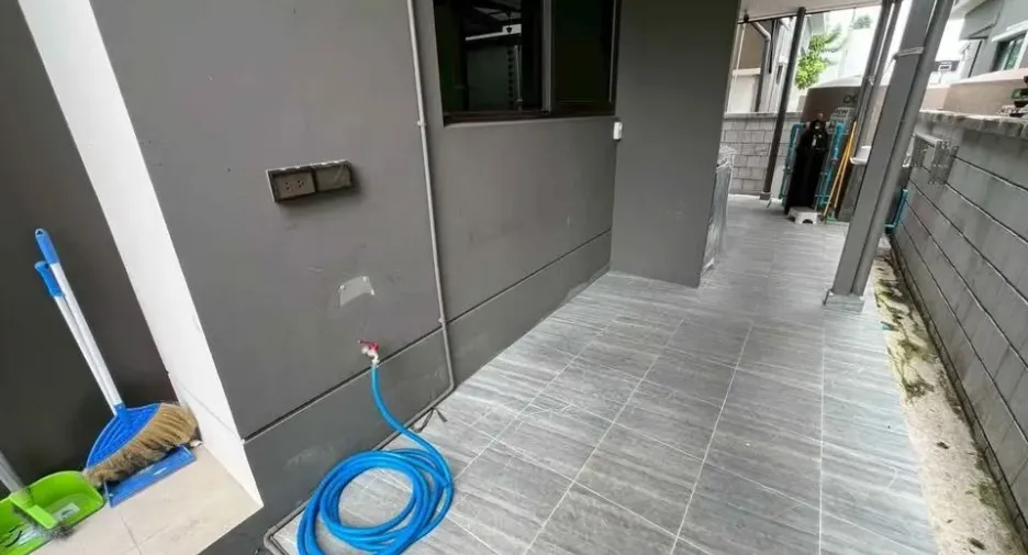 For sale and for rent 4 bedrooms house in Mueang Nonthaburi, Nonthaburi