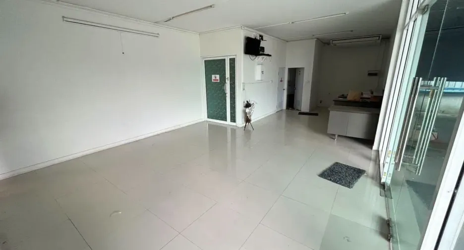 For sale and for rent 4 bedrooms house in Bang Yai, Nonthaburi
