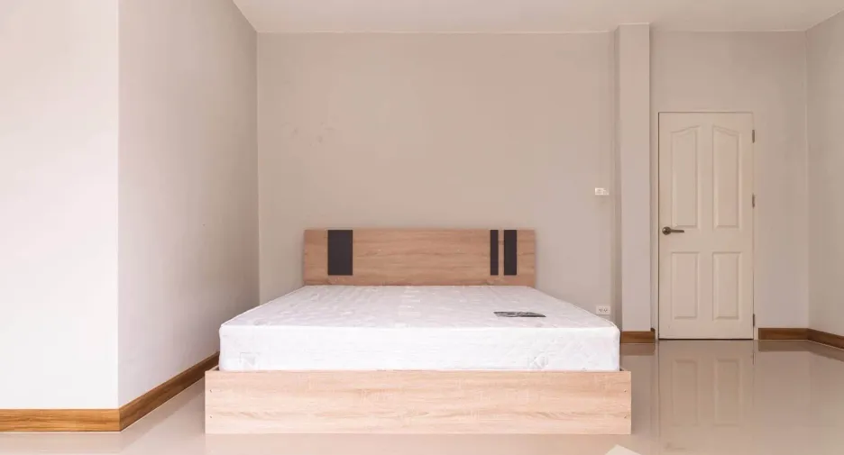 For rent 4 bedrooms house in Bang Bua Thong, Nonthaburi
