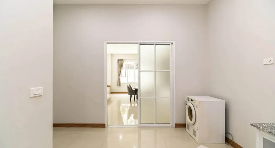 For rent 4 bedrooms house in Bang Bua Thong, Nonthaburi
