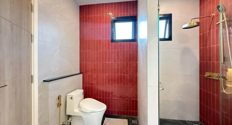 For rent 3 bedrooms house in Mueang Nonthaburi, Nonthaburi