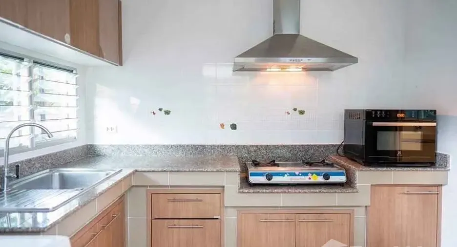 For rent 3 bedrooms house in Pak Kret, Nonthaburi