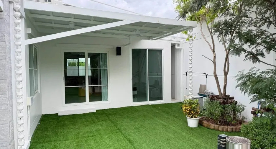 For rent 4 bedrooms house in Bang Phli, Samut Prakan