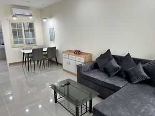 For rent 4 bedrooms townhouse in Mueang Chiang Mai, Chiang Mai
