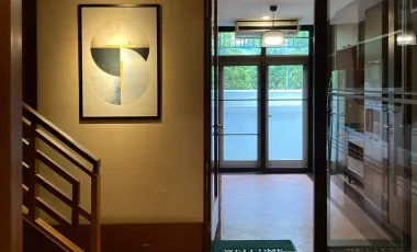 For sale 3 bedrooms house in Watthana, Bangkok