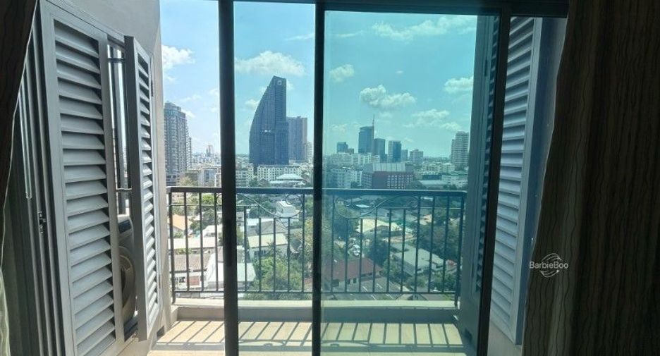 For rent 2 bedrooms condo in Khlong Toei, Bangkok