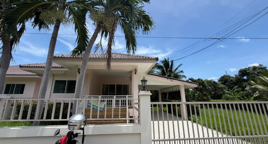 For rent 2 bedrooms house in Sam Roi Yot, Prachuap Khiri Khan