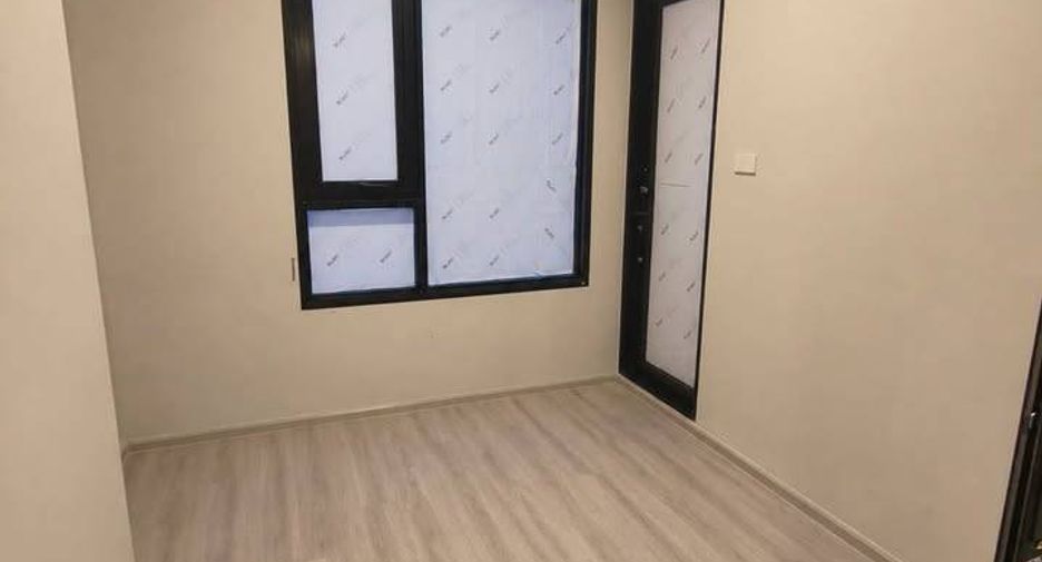 Condo en venta de 2 habitaciones en Huai Khwang, Bangkok