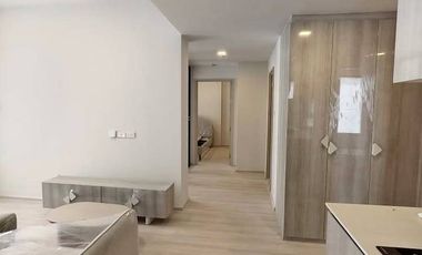 Condo en venta de 2 habitaciones en Huai Khwang, Bangkok