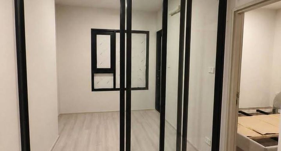 Condo en venta de 2 habitaciones en Huai Khwang, Bangkok