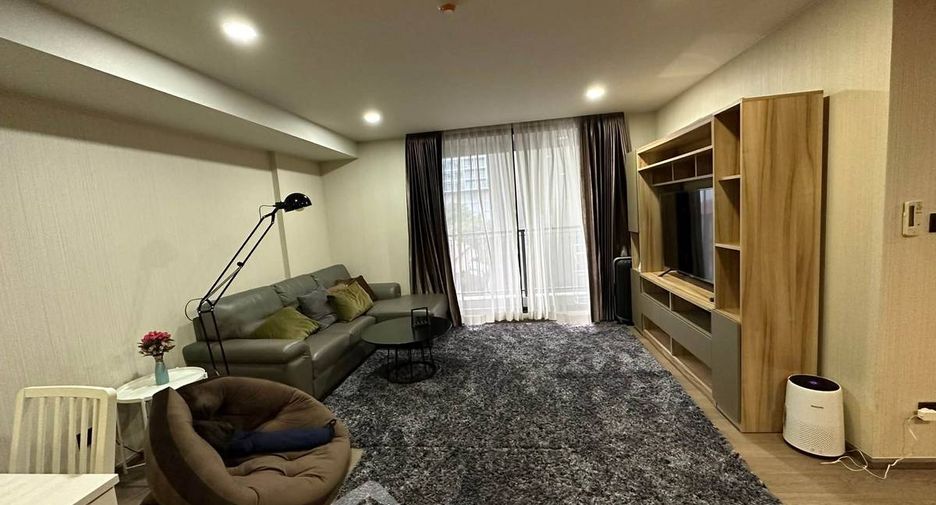 For rent and for sale 2 bedrooms condo in Pathum Wan, Bangkok