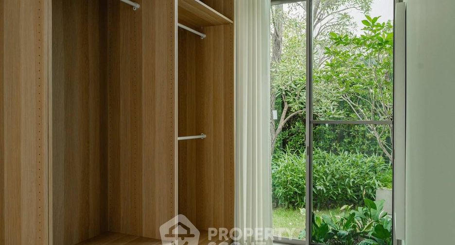 For rent and for sale 3 bedrooms house in Saphan Sung, Bangkok