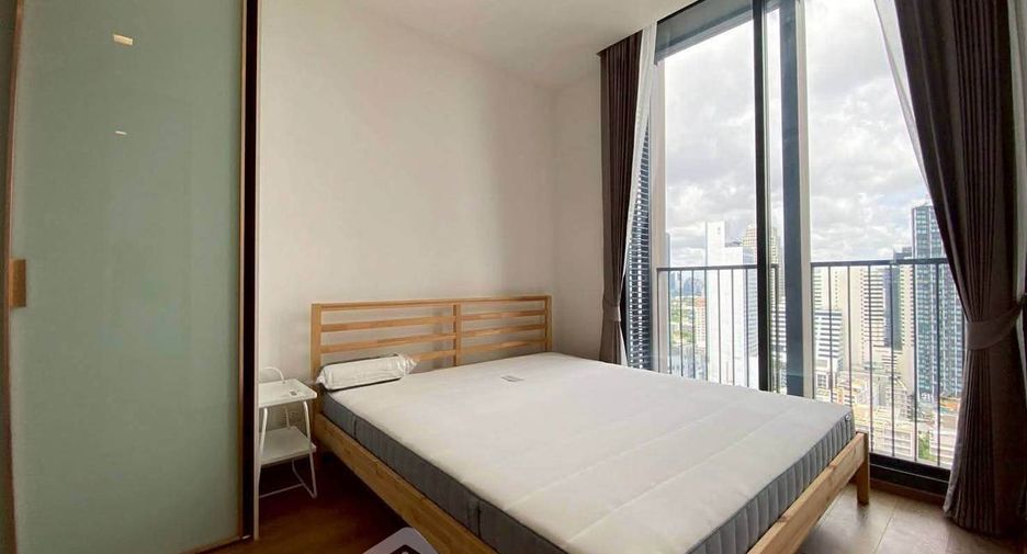 For rent 2 bedrooms condo in Watthana, Bangkok