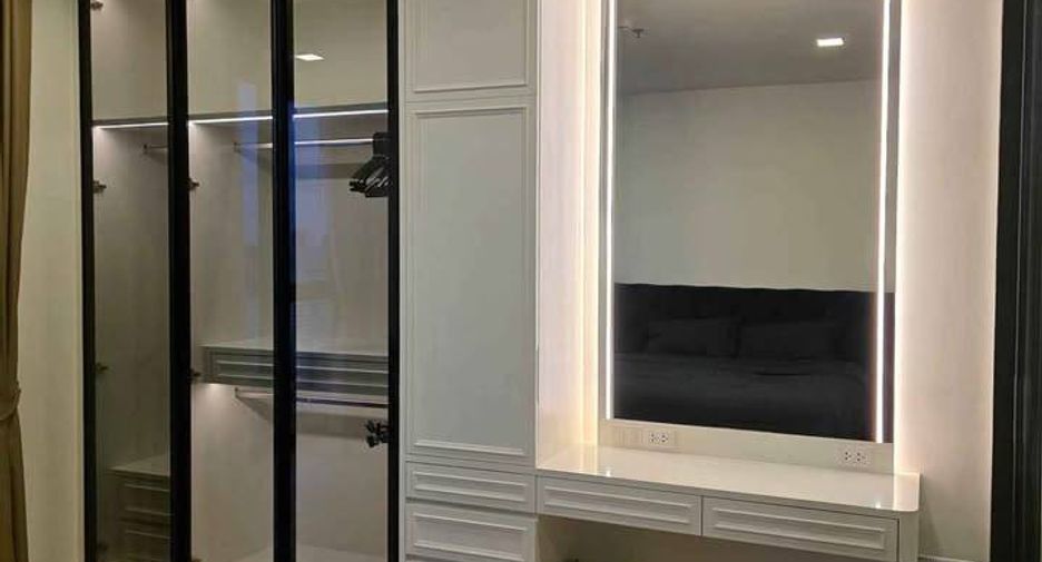 For rent 1 bed condo in Ratchathewi, Bangkok
