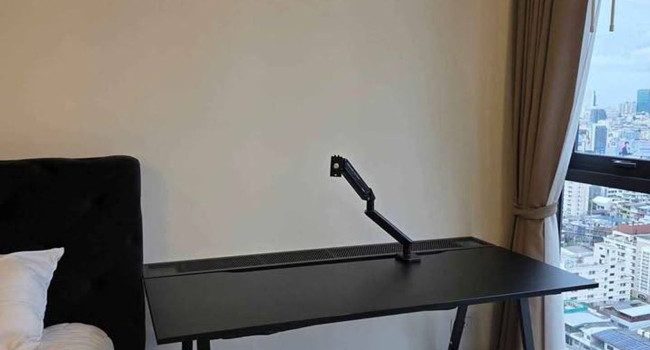 For rent 1 bed condo in Ratchathewi, Bangkok