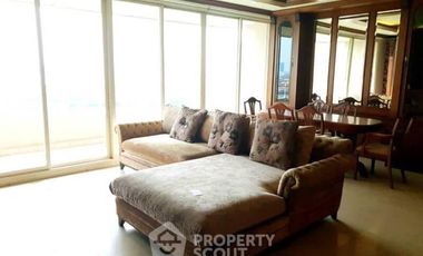 For sale 3 bedrooms condo in Bang Kho Laem, Bangkok