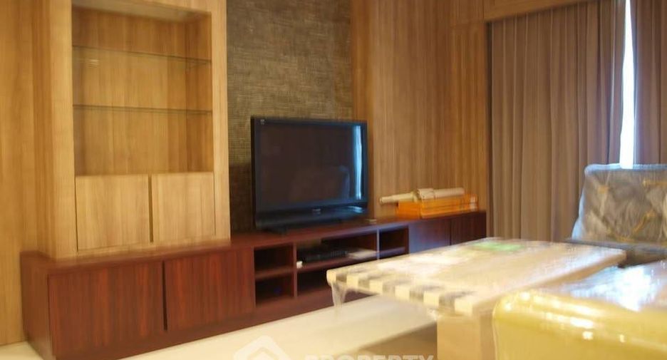 For rent 1 bed condo in Pathum Wan, Bangkok