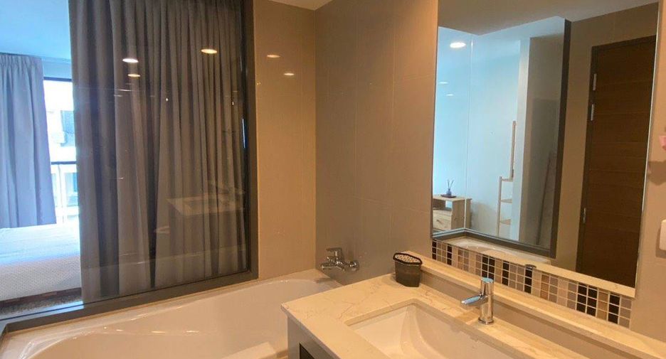 For rent and for sale 1 bed condo in Watthana, Bangkok