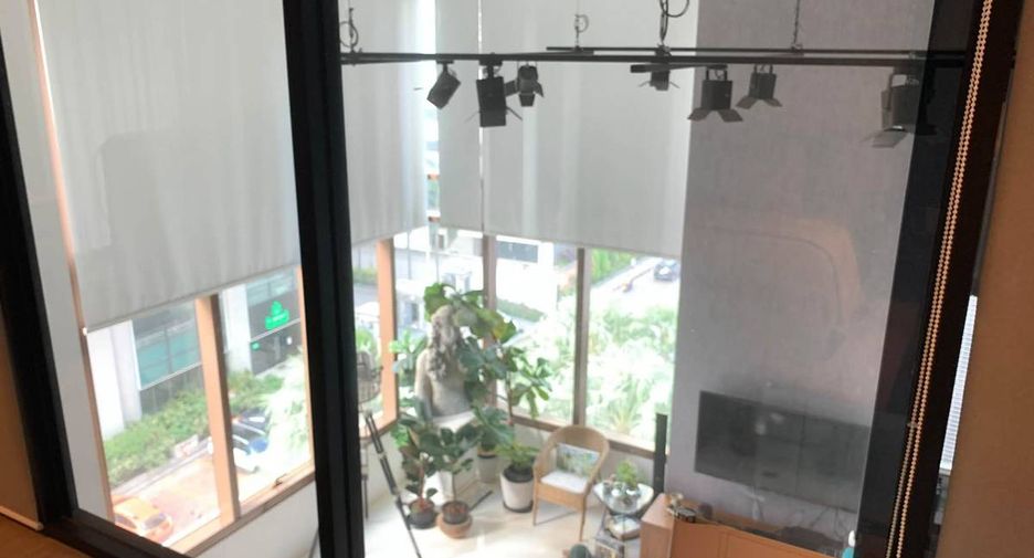 For rent and for sale 3 bedrooms condo in Khlong Toei, Bangkok