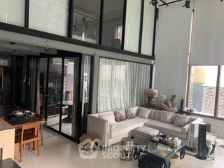For rent and for sale 3 bedrooms condo in Khlong Toei, Bangkok