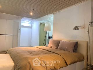 For rent and for sale 3 bedrooms condo in Khlong Toei, Bangkok