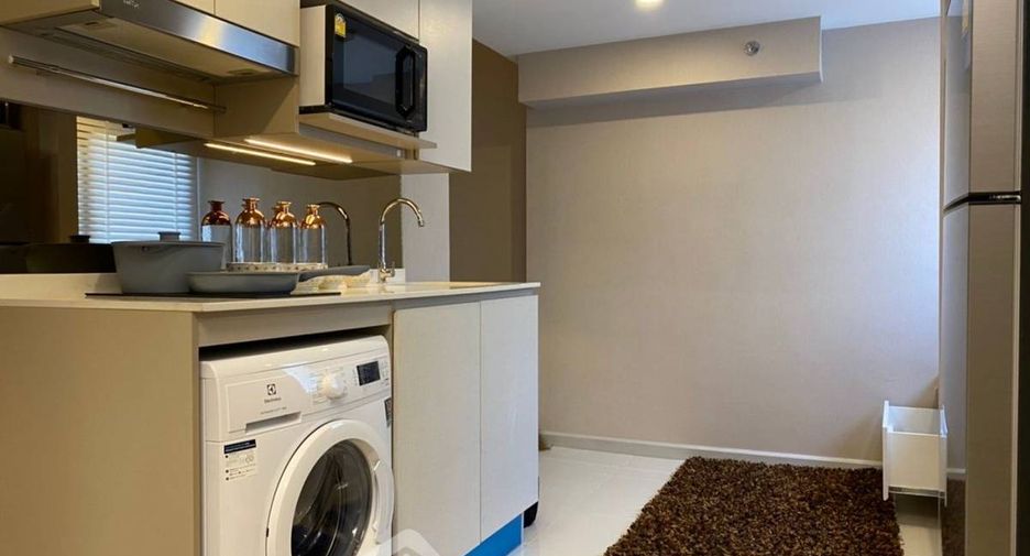 Condo en alquiler y en venta de 2 habitaciones en Sathon, Bangkok