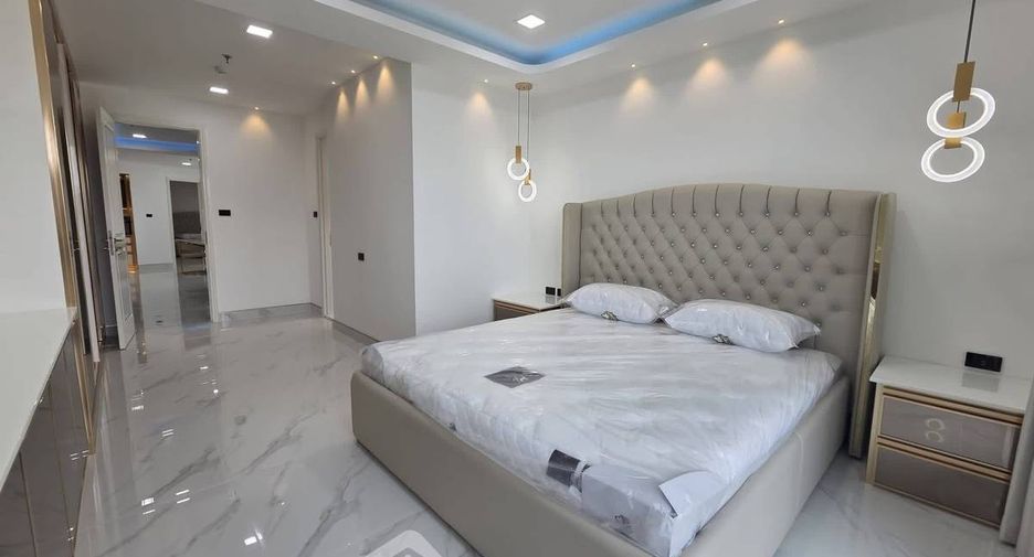 For sale 2 bedrooms condo in Yan Nawa, Bangkok