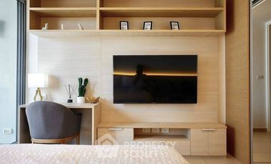 For sale 1 bed condo in Khlong Toei, Bangkok