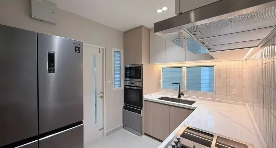 For rent 4 bedrooms house in Bang Phli, Samut Prakan