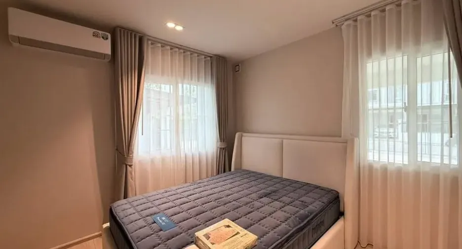 For rent 4 bedrooms house in Bang Phli, Samut Prakan