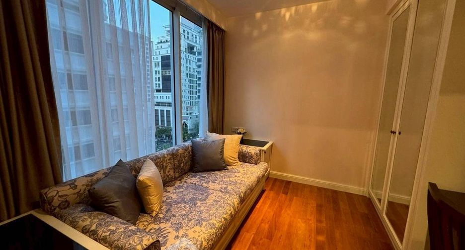 For sale 1 bed condo in Pathum Wan, Bangkok