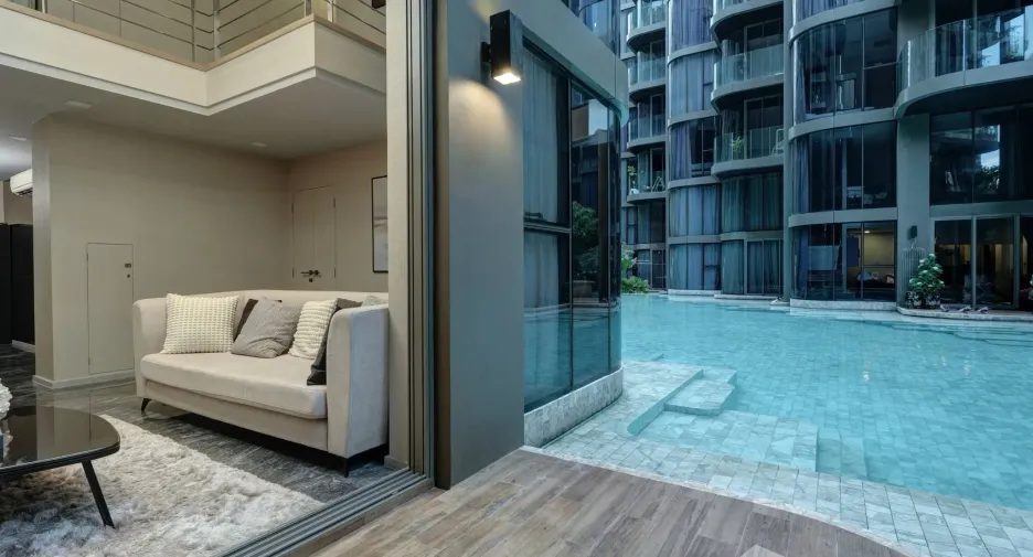 For rent 3 bedrooms condo in Watthana, Bangkok