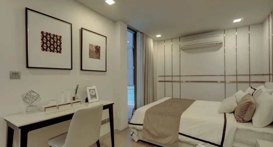For rent 3 bedrooms condo in Watthana, Bangkok