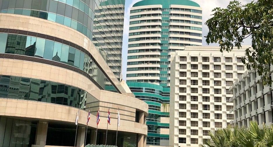 For sale studio condo in Pathum Wan, Bangkok